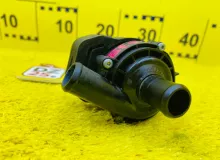 Помпа Mercedes-Benz GLA-CLASS 2014/650U A2118350028 WDC156/X156/156.942 M270E16/270.910/270910, передняя