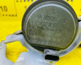 Помпа Mercedes-Benz