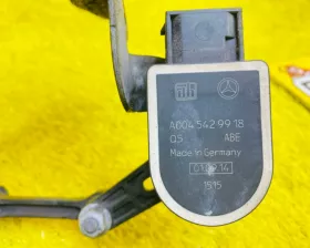 Датчик корректора фар Mercedes-Benz