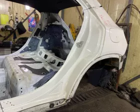 Крыло заднее Mercedes-Benz