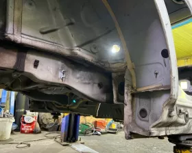 Крыло заднее Mercedes-Benz