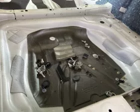 Тазик железный Mercedes-Benz
