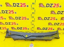 Жабо SUZUKI ESCUDO 2015/Цвет ZCE 7233054P005PK YD21S M16A, переднее