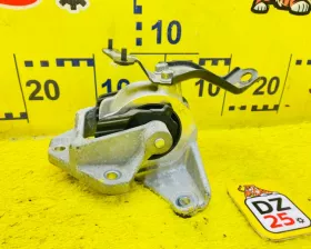 Подушка двигателя SUZUKI