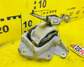 Подушка двигателя SUZUKI