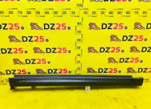Накладка на порог SUZUKI ESCUDO 2015/Цвет C06 7723054P005PK YD21S M16A, правая