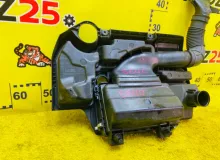 Корпус воздушного фильтра SUZUKI ESCUDO 2015/Цвет C06 1370061M00 YD21S M16A, передний