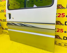 Дверь боковая NISSAN