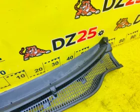 Жабо SUZUKI