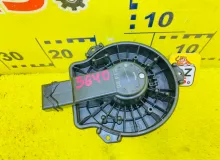Мотор печки SUZUKI ESCUDO 2015/Цвет ZNL 7415061M00 YD21S M16A, передний