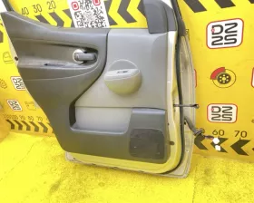 Дверь боковая Nissan