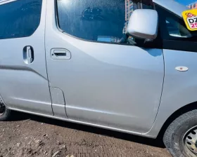Дверь боковая Nissan