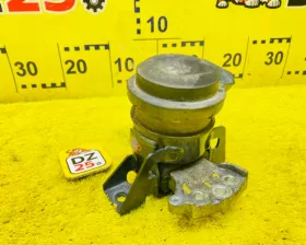 Подушка двигателя SUZUKI
