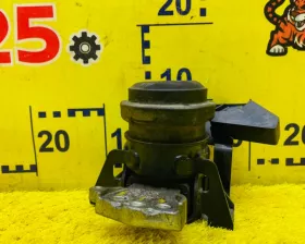 Подушка двигателя SUZUKI
