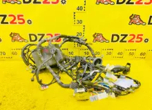 Коса под капот SUZUKI ESCUDO 2015/Цвет C06 3665054P00 YD21S M16A, передняя