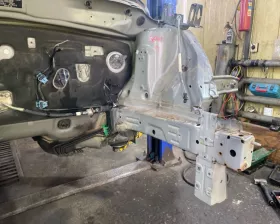 Лонжерон TOYOTA