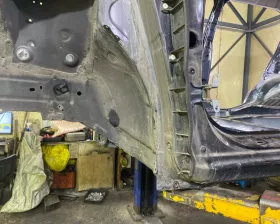 Порог кузова TOYOTA