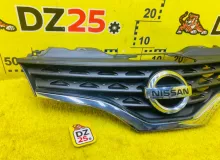 Решетка радиатора NISSAN NV200 2012/Цвет QX1 62310JX00A M20 HR16DE, передняя