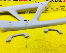 Обшивка стойки кузова Toyota