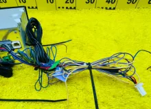 Магнитофон NISSAN NV200 2012/Цвет QX1 MP111A M20 HR16DE, передний Магнитофон NISSAN NV200 2012/Цвет QX1 MP111A M20 HR16DE, передний