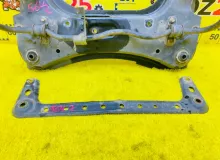 Балка под двс NISSAN NV200 2012/Цвет QX1 54400JX01A M20 HR16DE, передняя