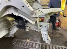 Лонжерон NISSAN NV200 2012/Цвет QX1 64100JX00A M20 HR16DE, передний правый
