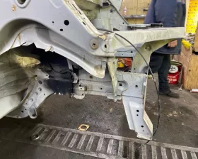Лонжерон NISSAN