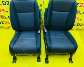 СИДЕНИЕ ПАРА HONDA