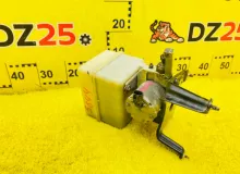 Компрессор пневмоподвески TOYOTA LAND CRUISER 2001/Цвет 057 4891060020 UZJ100W 2UZFE, передний