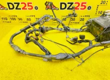 Коса под капот TOYOTA LAND CRUISER 2001/Цвет 057 8211260191 UZJ100W 2UZFE, передняя