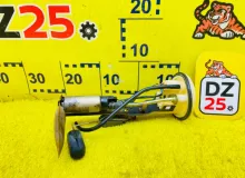 Топливный насос TOYOTA LAND CRUISER 2001/Цвет 057 7702460100 UZJ100W 2UZFE, задний