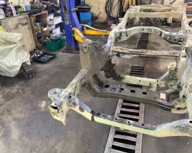 Рама Toyota