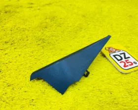 Уголок жабо SUZUKI