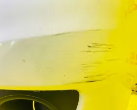 Бампер NISSAN