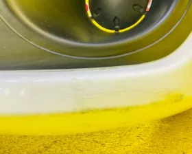 Бампер NISSAN