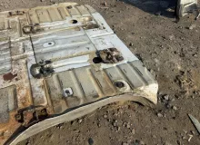 Тазик железный TOYOTA LAND CRUISER 2001/Цвет 057 5831160460 UZJ100W 2UZFE, задний