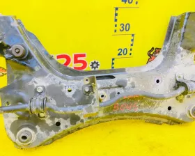Балка под двс NISSAN