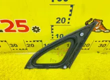 Стекло форточка NISSAN NV200 2016/Цвет QM1 76820JX01A M20 HR16DE, переднее правое