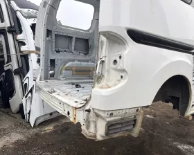 Крыло заднее NISSAN