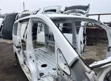 Крыша NISSAN NV200 2016/Цвет QM1 73112JX00A M20 HR16DE, передняя