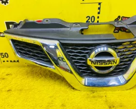 Решетка радиатора NISSAN