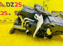 Печка салона NISSAN NV200 2017/Цвет QM1 272103LK6D M20 HR16DE, передняя