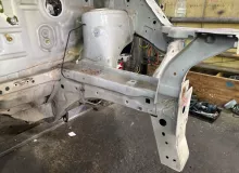 Лонжерон NISSAN NV200 2017/Цвет QM1 64181JX00A M20 HR16DE, передний левый