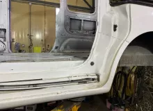 Порог кузова NISSAN NV200 2017/Цвет QM1 76411JX00E M20 HR16DE, передний левый
