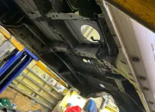 Порог кузова NISSAN NV200 2017/Цвет QM1 76410JX00E M20 HR16DE, передний правый