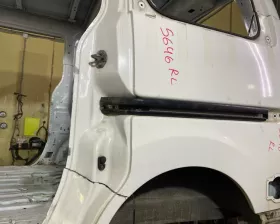 Крыло заднее Nissan