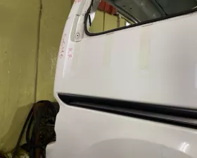 Крыло заднее NISSAN