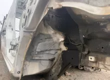 Лонжерон NISSAN NV200 2016/Цвет QM1 64100JX00A M20 HR16DE, передний правый