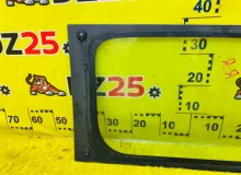 Стекло собачника NISSAN NV200 2012/Цвет K23 83300JX06A VM20 HR16DE, заднее правое