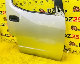 Дверь боковая Nissan